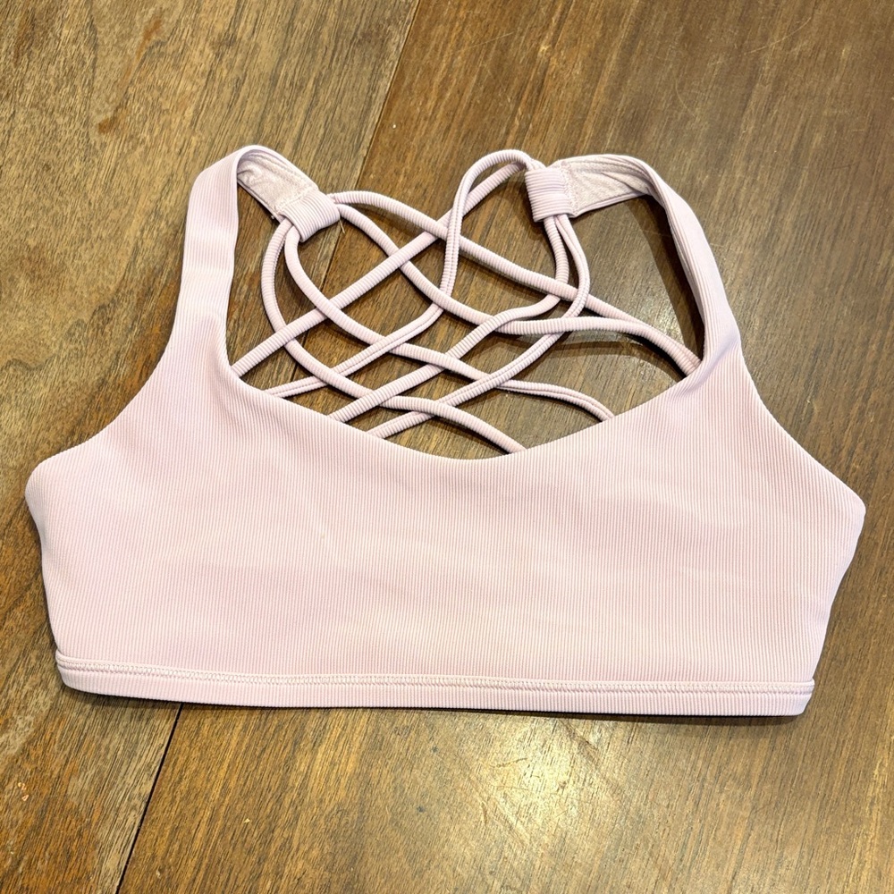 Lululemon Free to Be Bra 6